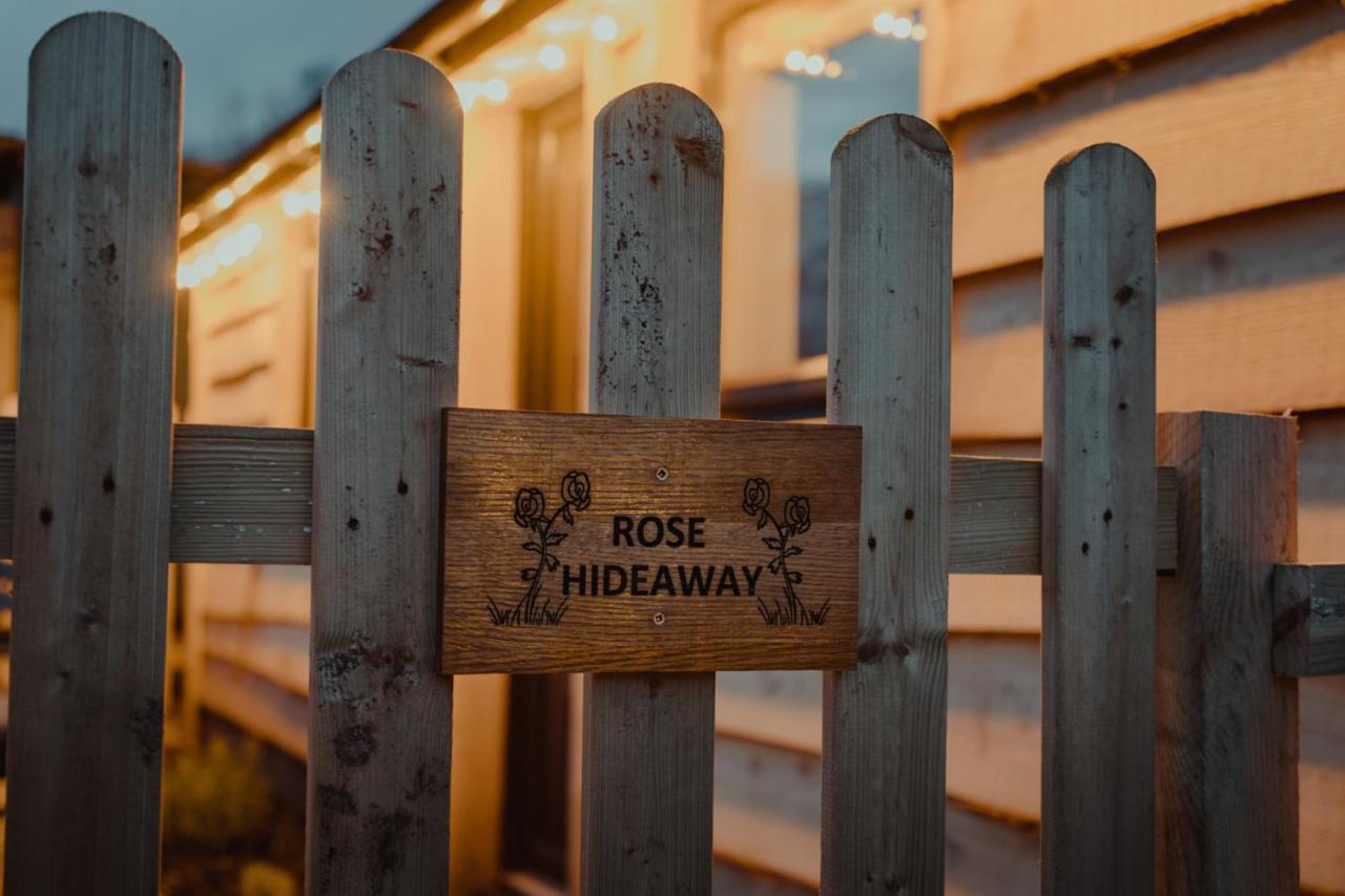 Rose Hideaway - Forest Of Dean Cosy Cabin Retreat Yorkley 외부 사진