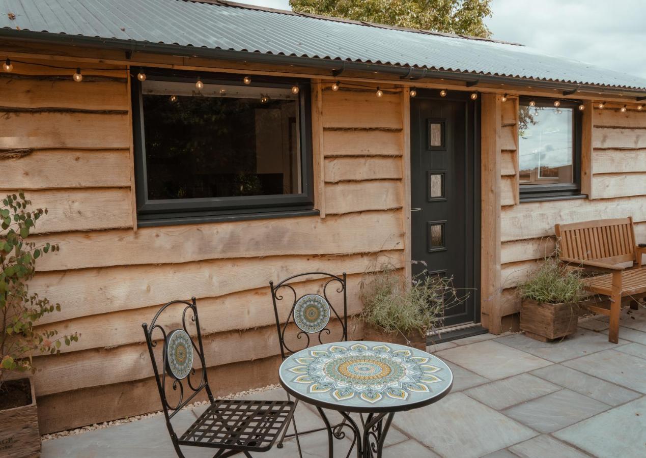 Rose Hideaway - Forest Of Dean Cosy Cabin Retreat Yorkley 외부 사진